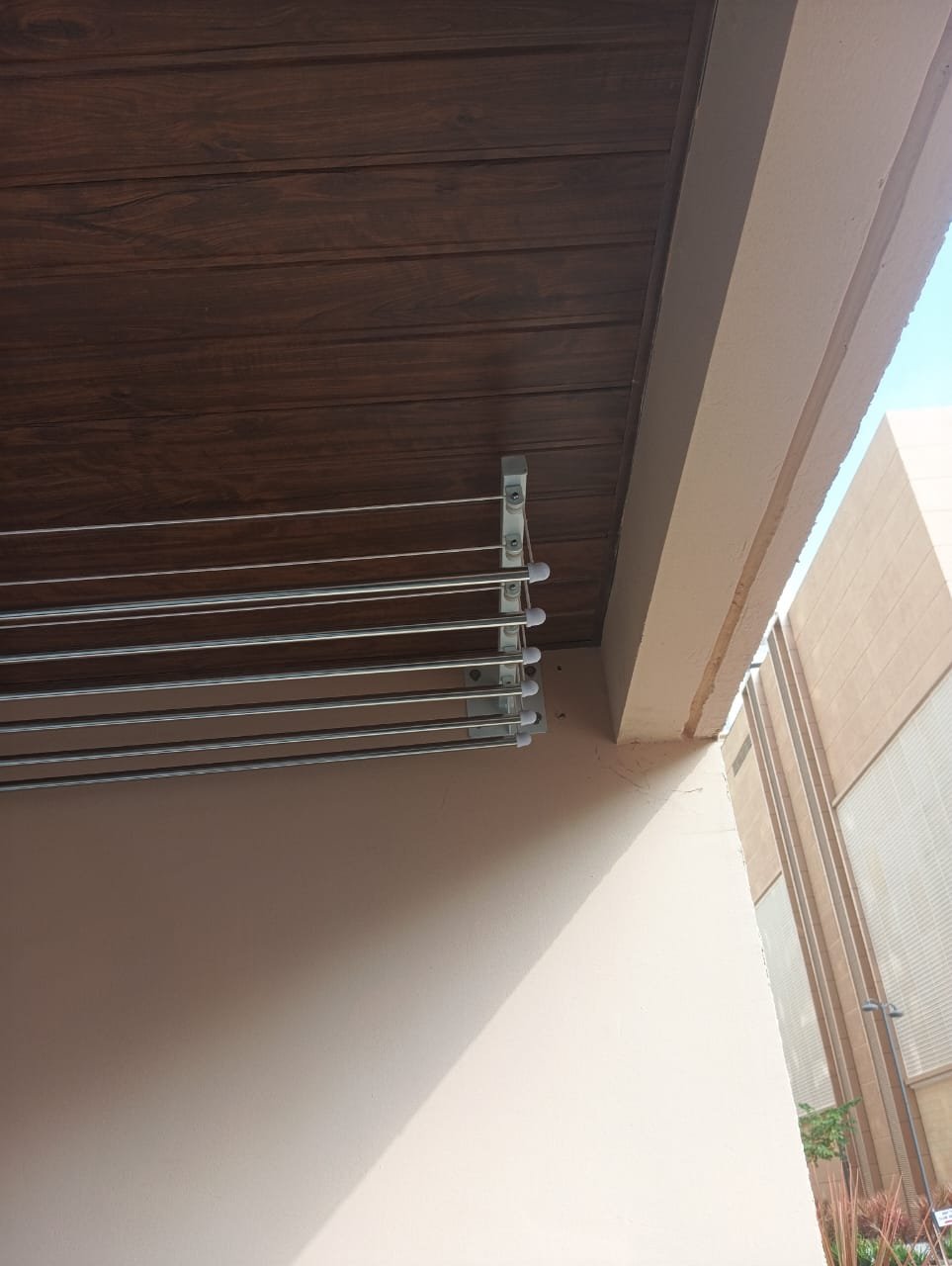 Custom size cloth hanger