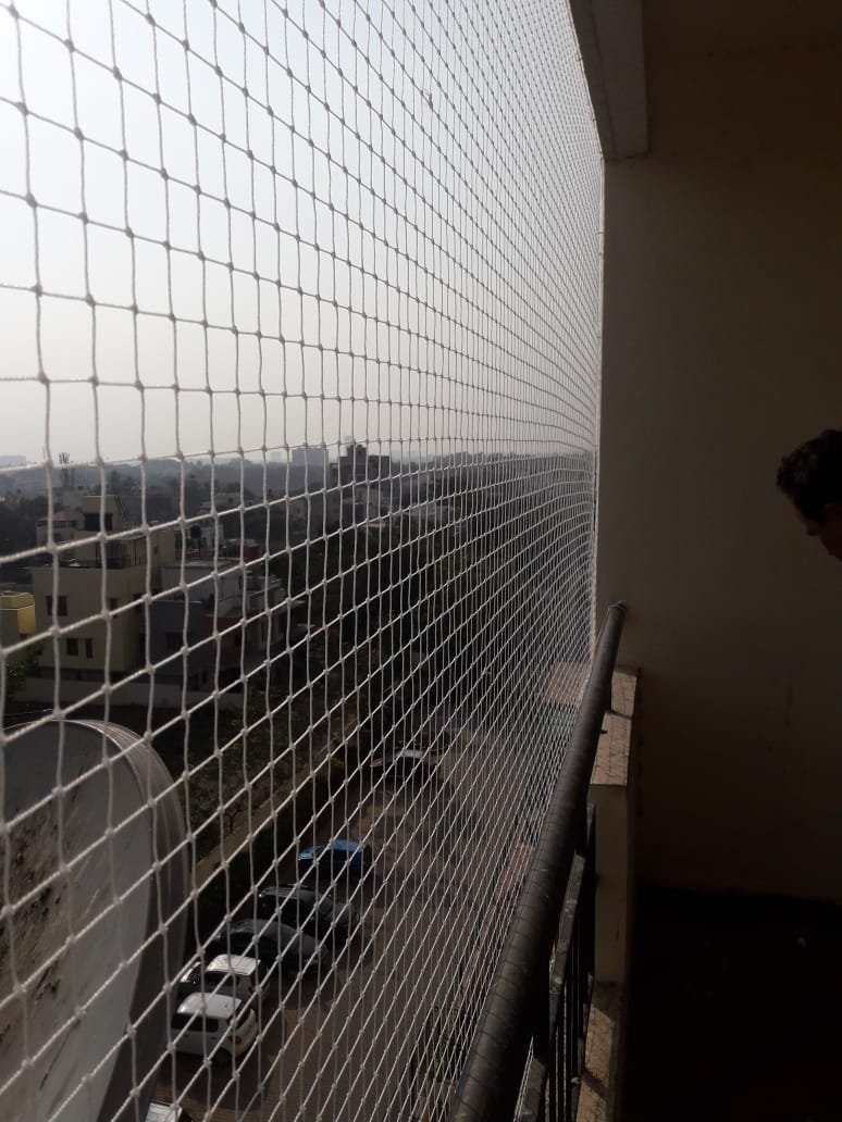 Balcony safety net installation project